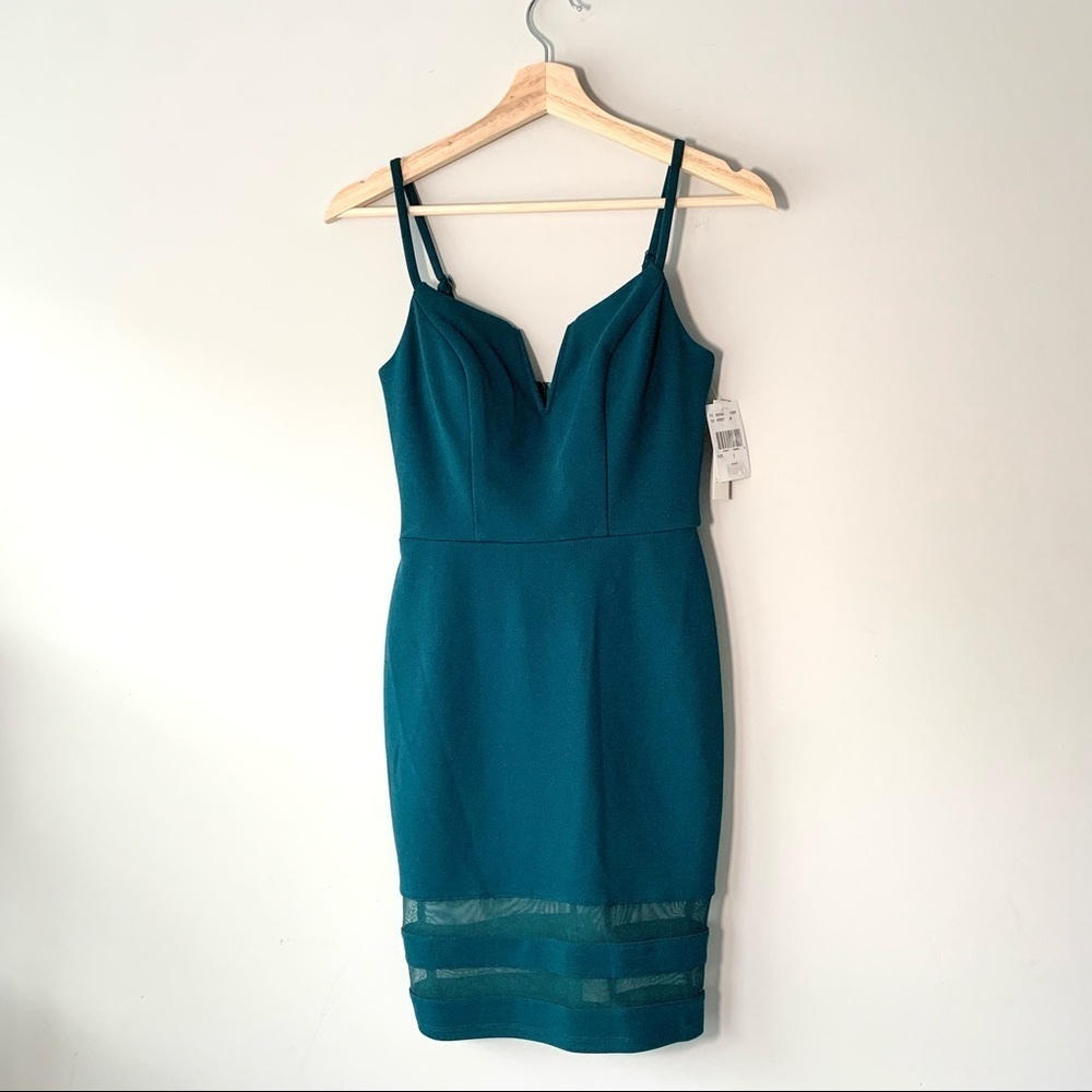 Xtraordinary Dress